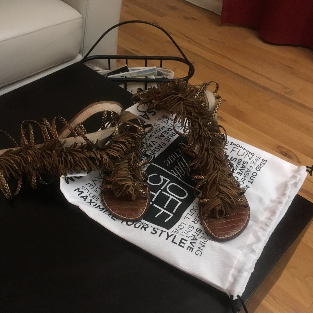 New Sam Edelman Fringed Metallic Leather Sandal size 6.5